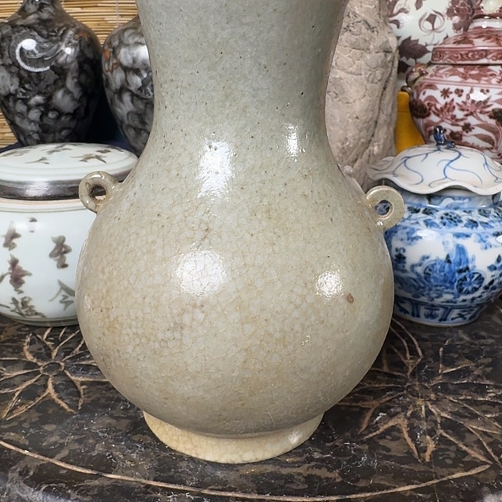 赫***H精品瓷器漂亮摆件