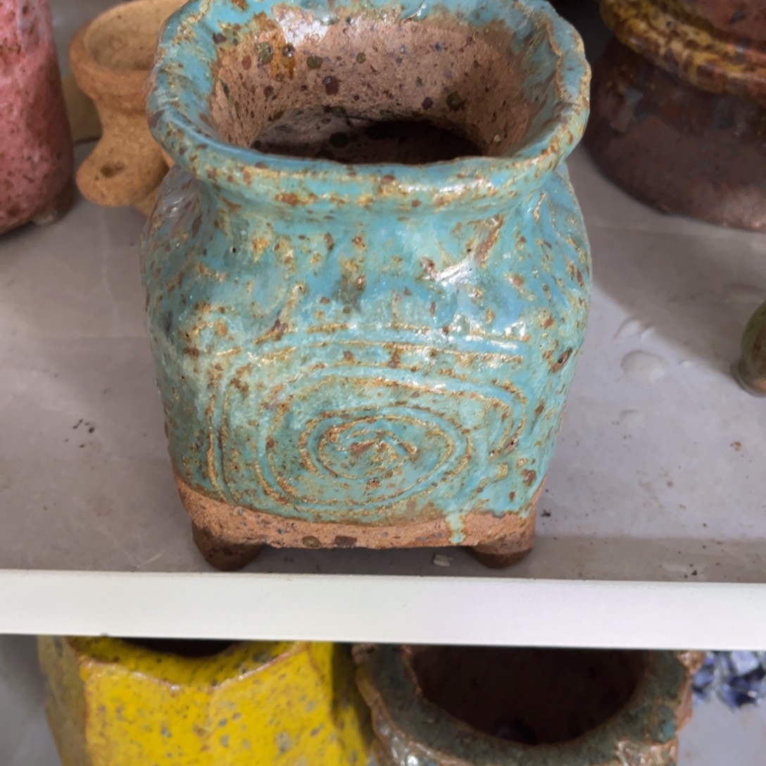 泥塑佳**麻古镇炻陶花盆