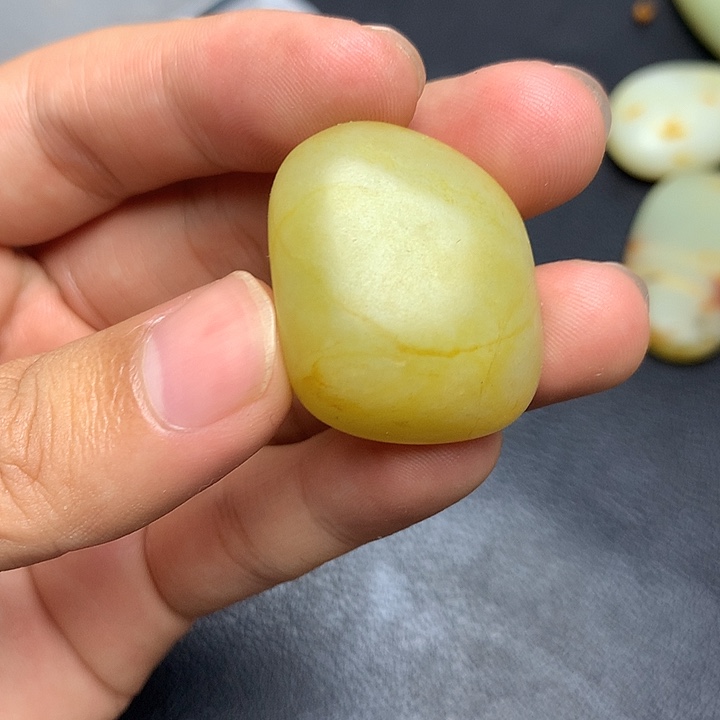 未镶嵌和田玉（糖玉）挂件