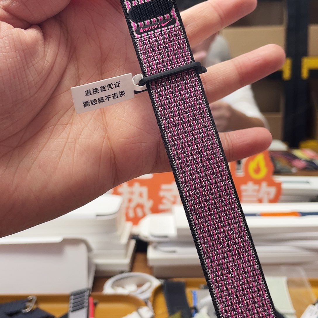 准新品闪亮粉小表盘耐克