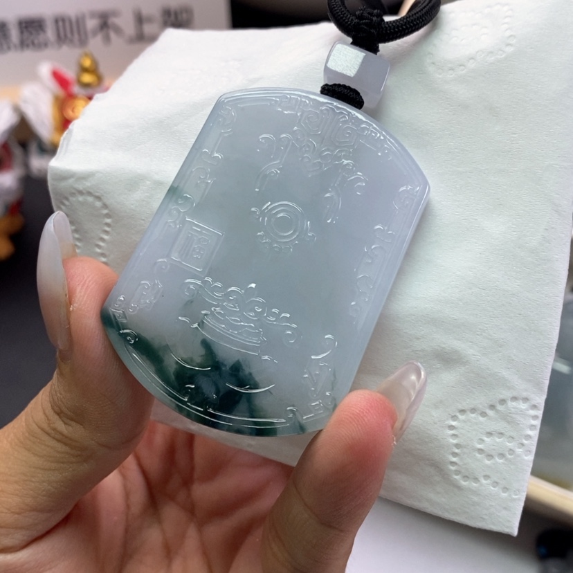 【闪购商品】颈饰未镶嵌翡翠翡翠
