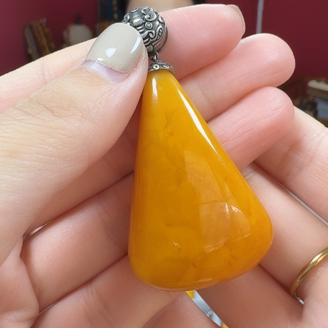 琥珀银S925镶嵌颈饰吊坠