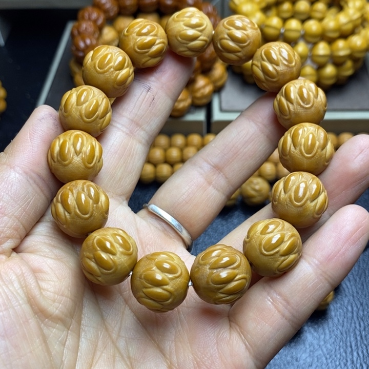 猴头核桃手串猴头草