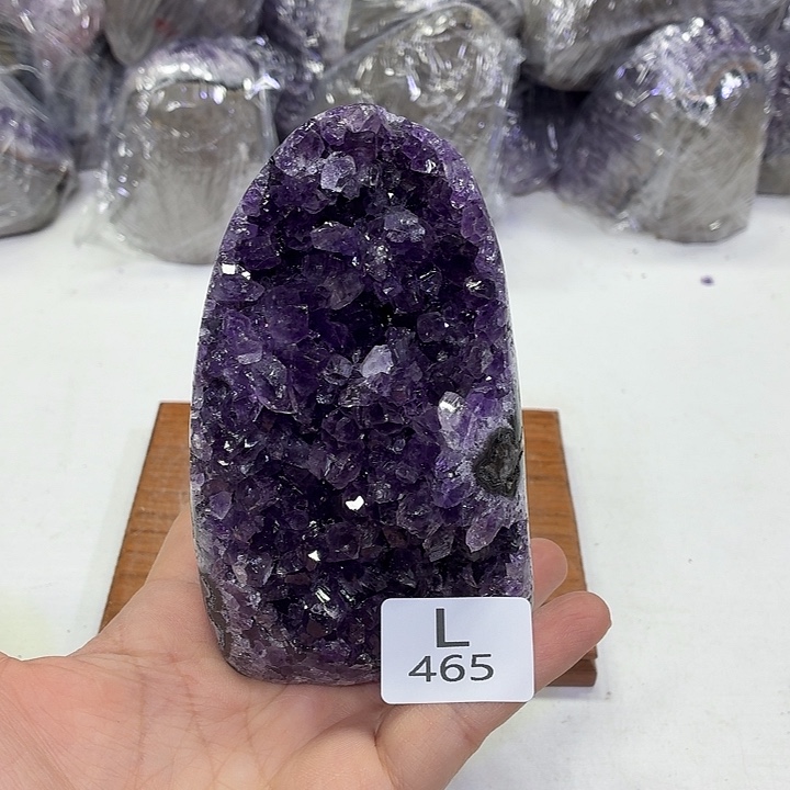 水晶摆件未镶嵌天然紫水晶