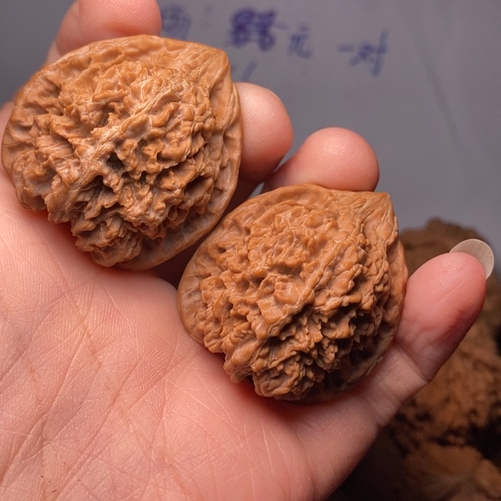 J***e吊坠文玩核桃满天星