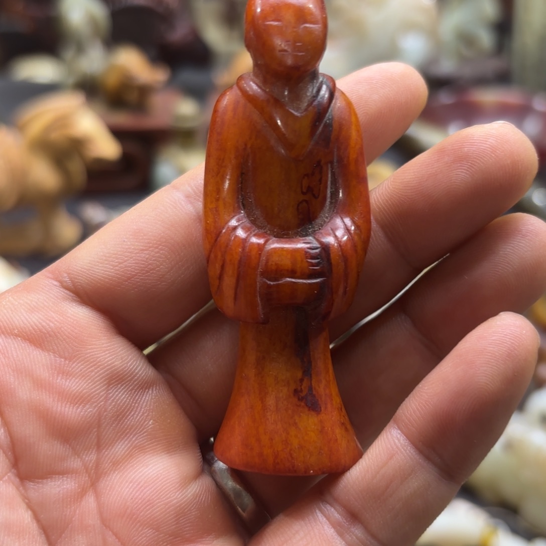 和田玉（糖玉）未镶嵌挂件