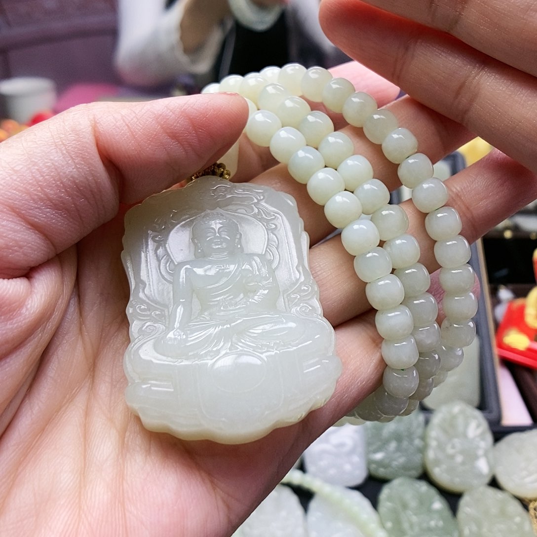 和田玉颈饰未镶嵌✨****?