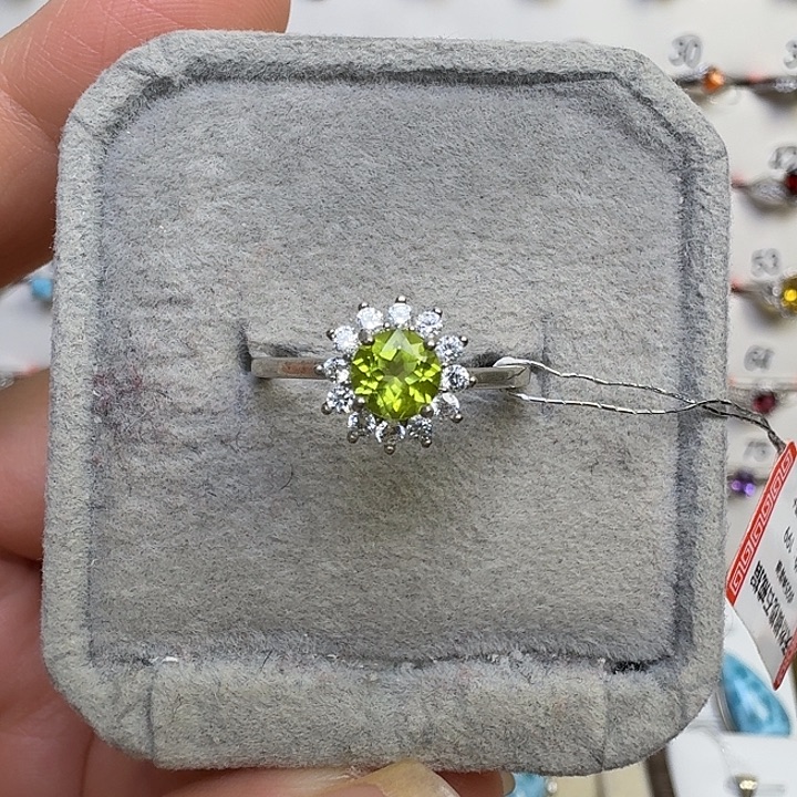 银S925镶嵌戒指水晶