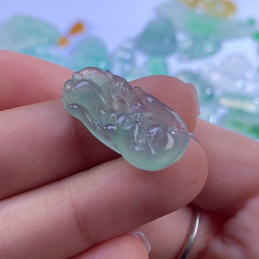 【闪购商品】翡翠颈饰未镶嵌缅甸翡翠