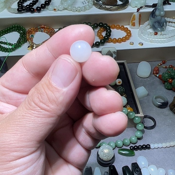 风***里和田玉未镶嵌手链