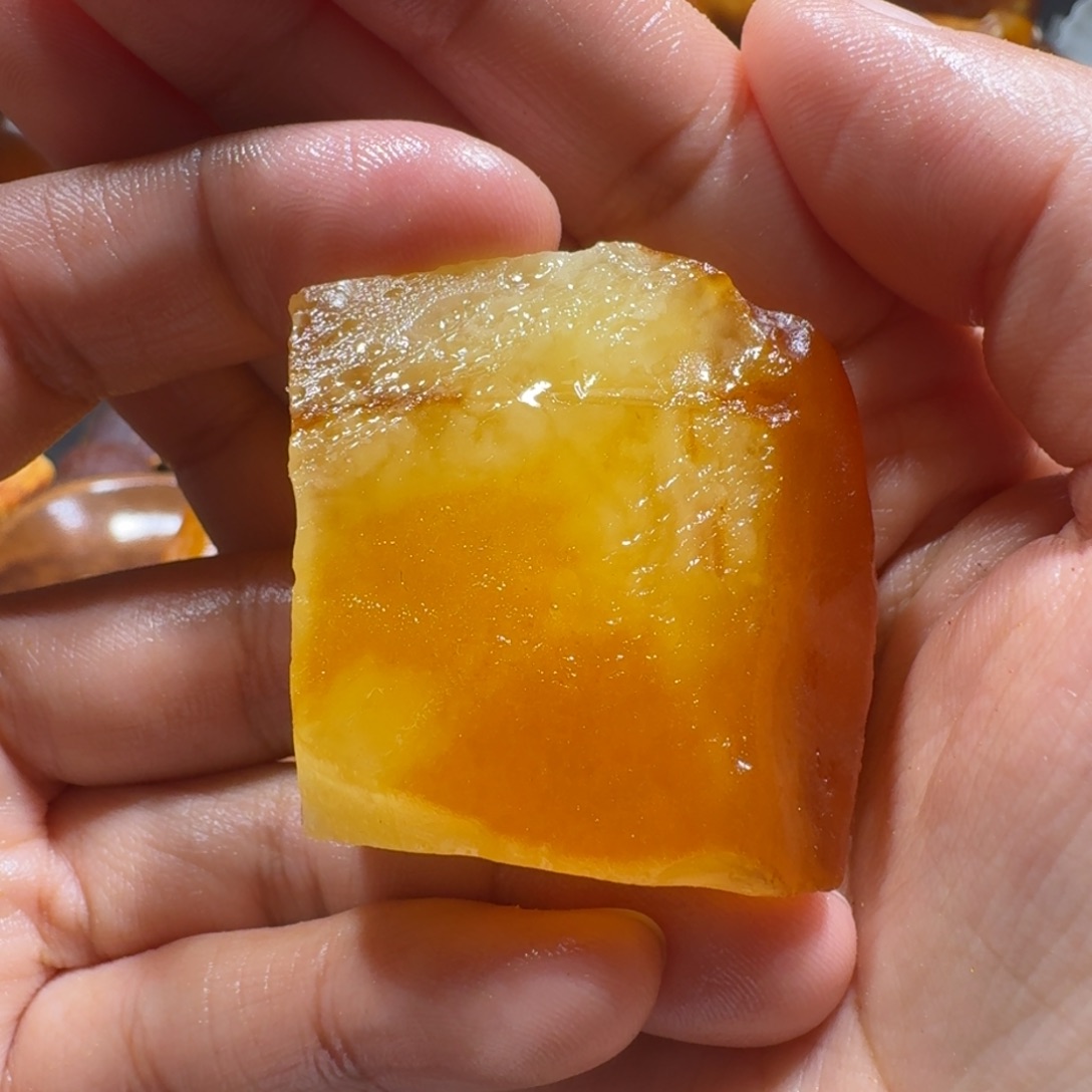 定制琥珀未镶嵌定制