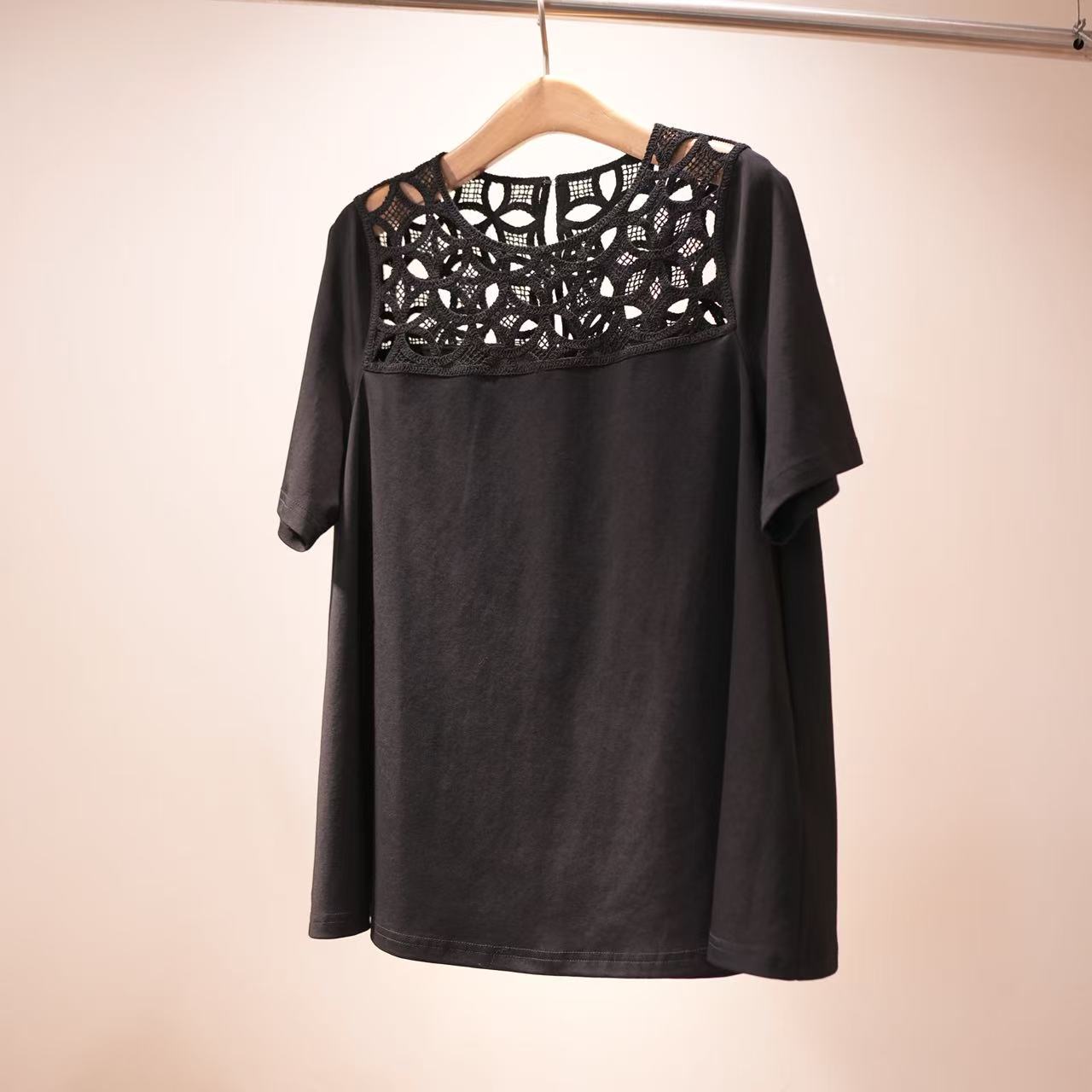 一席之地镂空拼接A型圆领纯色气质时尚宽松夏装显瘦大码T恤上衣