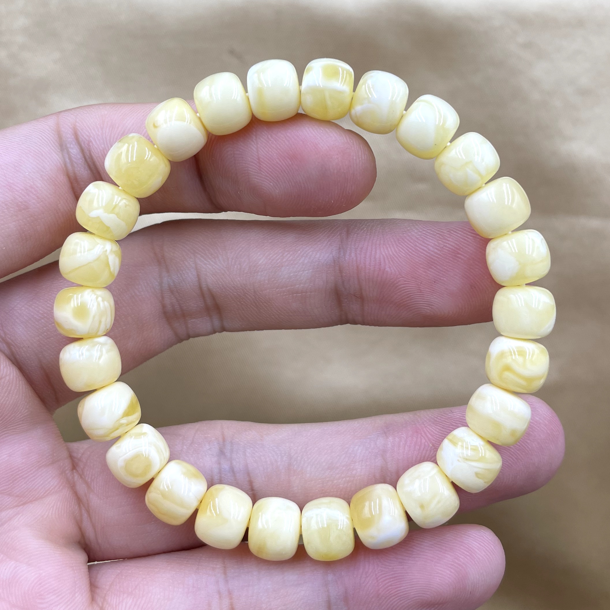 原矿俄料蜜蜡老型手串同料满瓷白妖花小妖孽器型饱满尺寸8×7