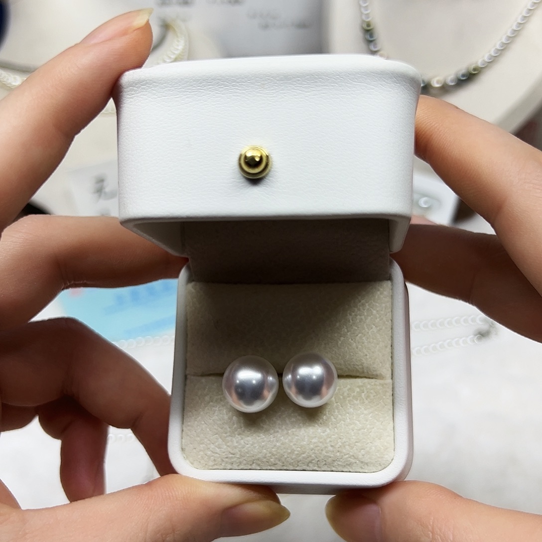 非金属925银白珠耳钉