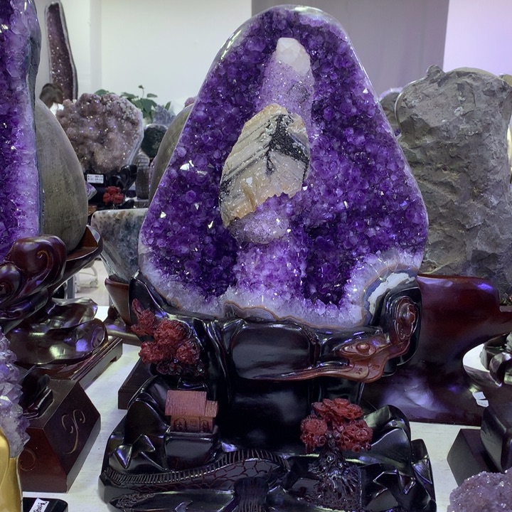 未镶嵌大型摆件（非配饰）紫晶