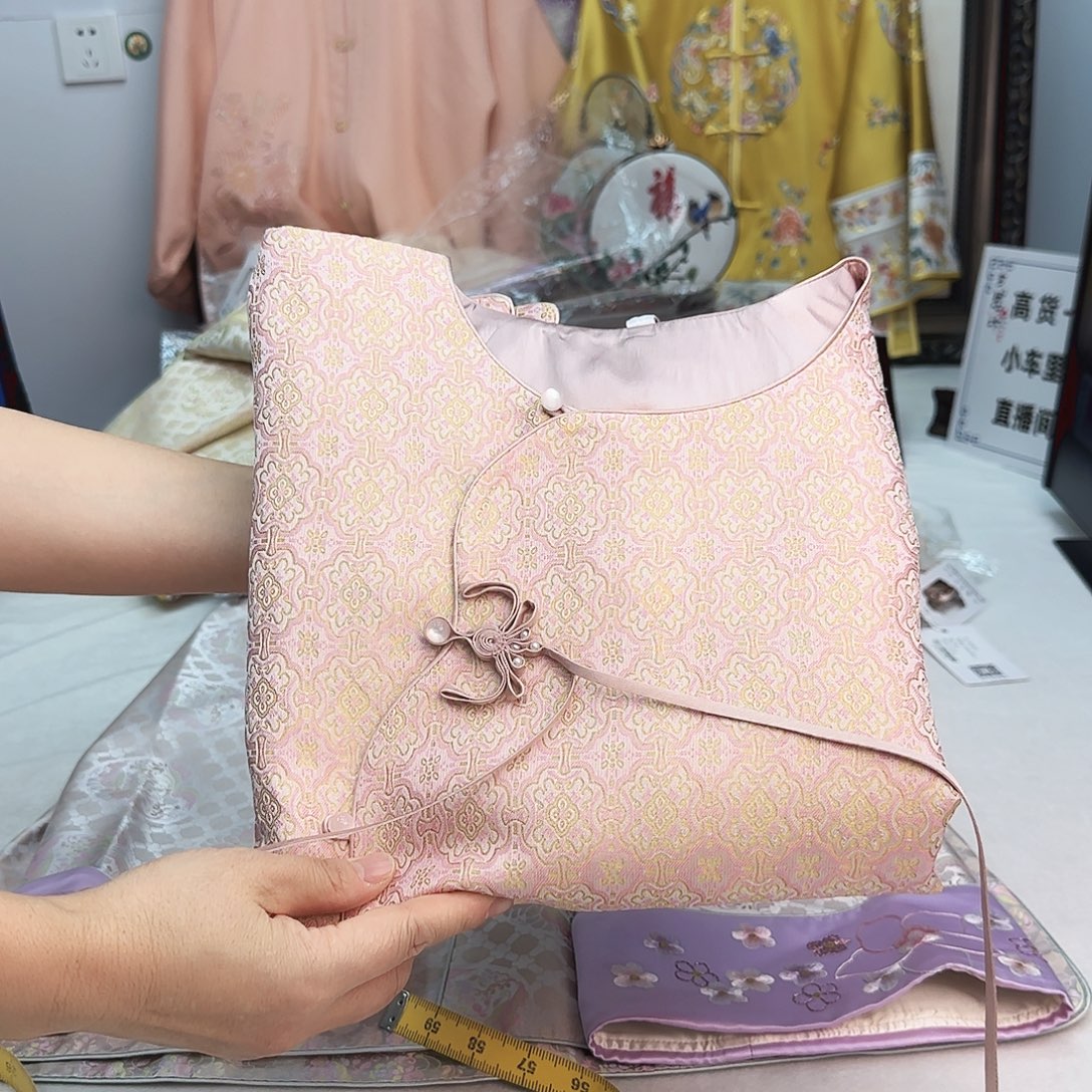 宋锦上衣粉色上衣