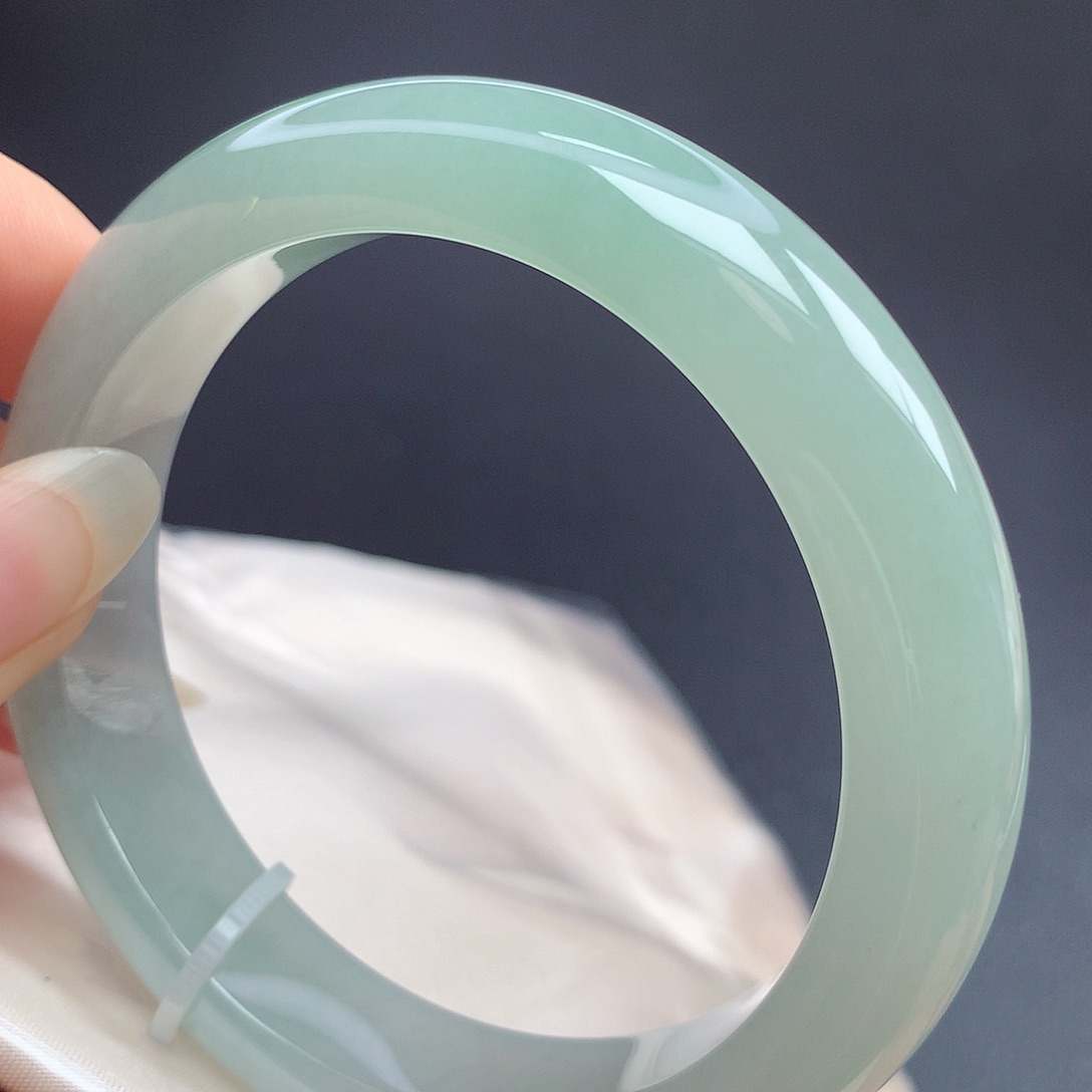 翡翠未镶嵌手镯58.4圈口