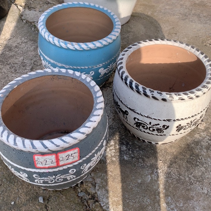 花盆陶瓷球形三个