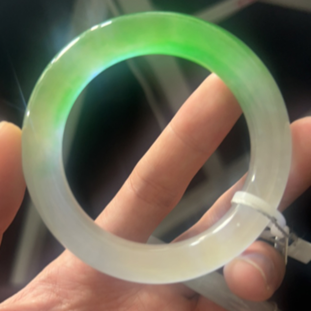 非金属仿水晶手镯 手镯一物一拍