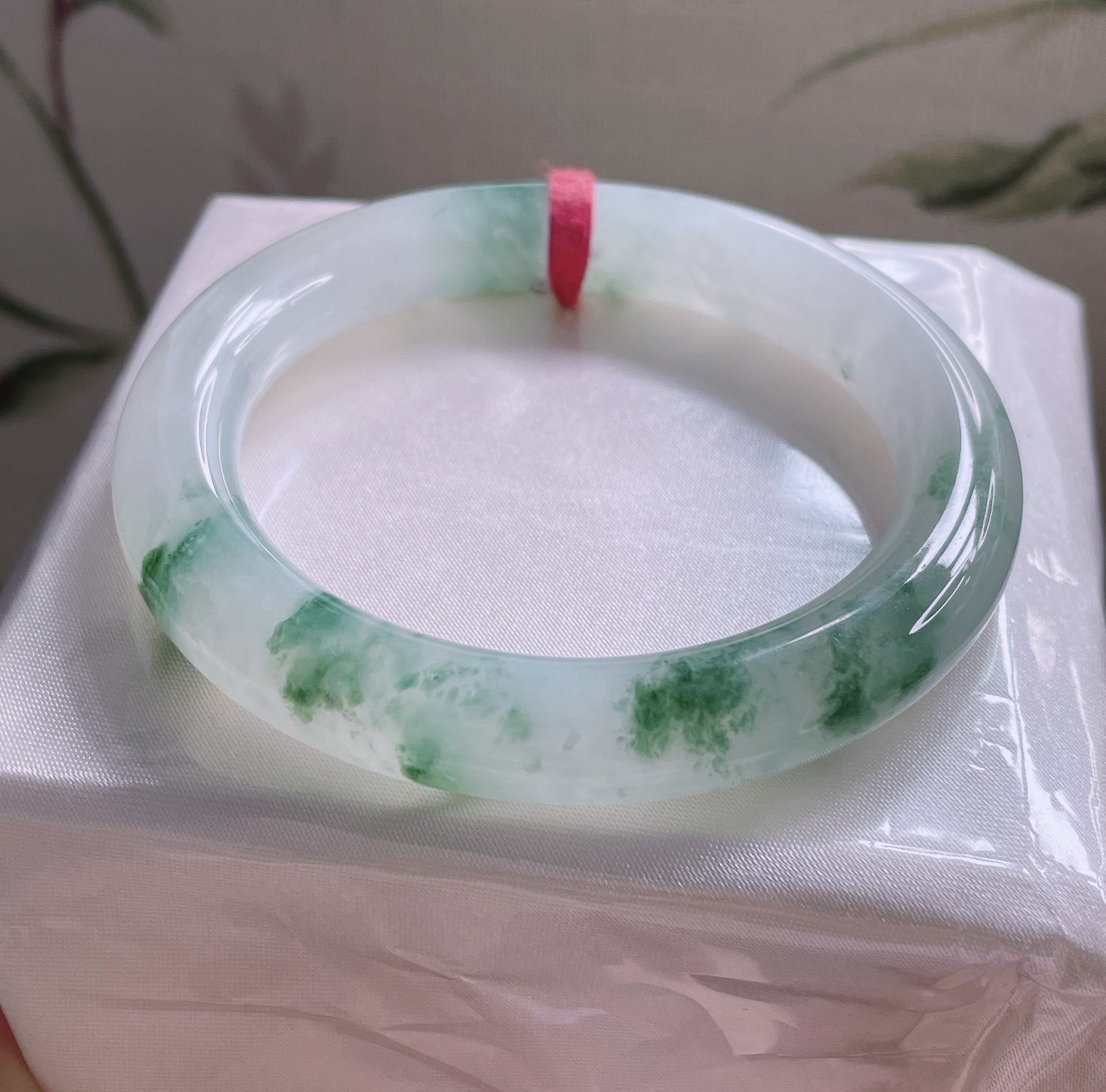 冰种飘花52圈圆条手镯 飘逸灵动气质正品天然缅甸翡翠A货玉镯