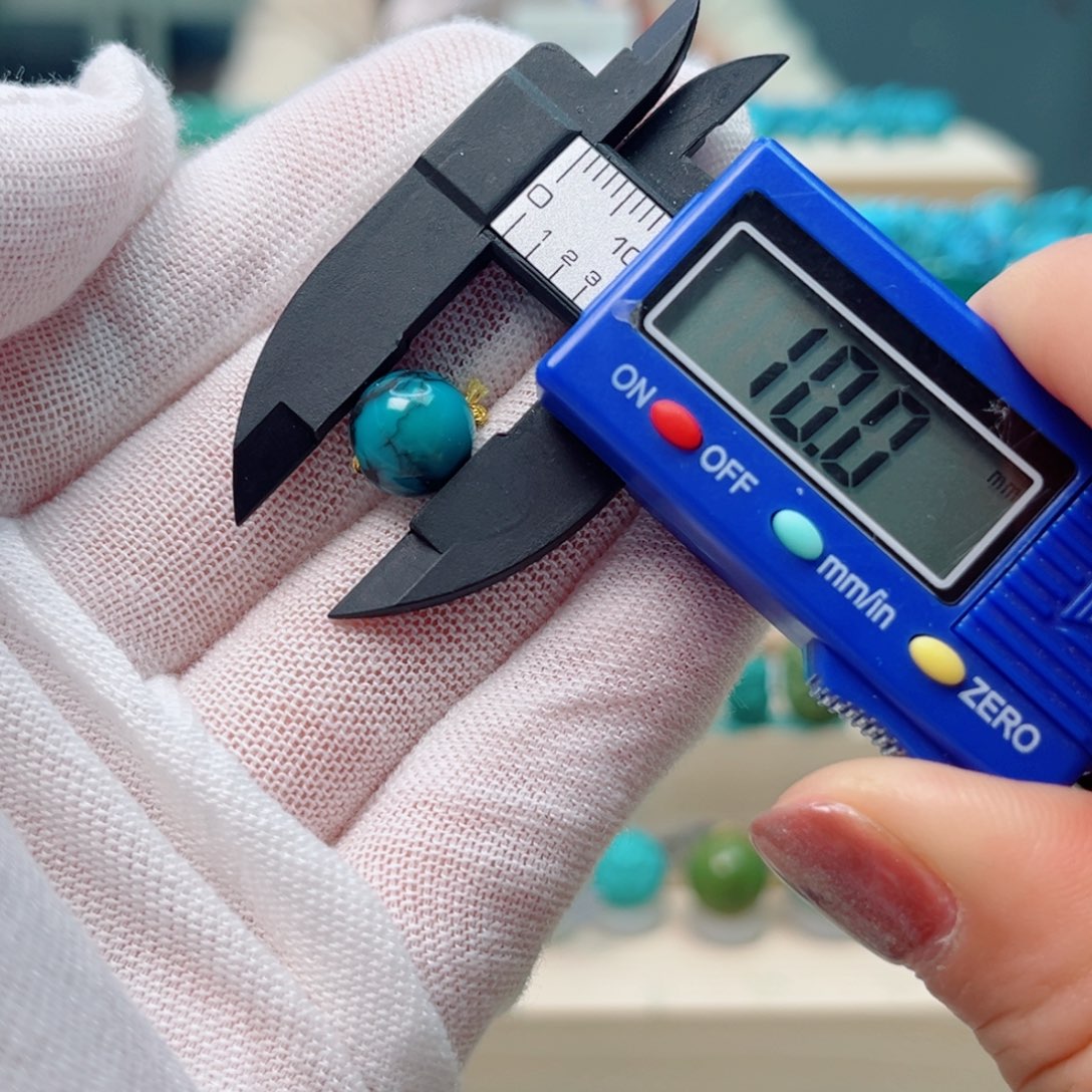 绿松石珠宝未镶嵌