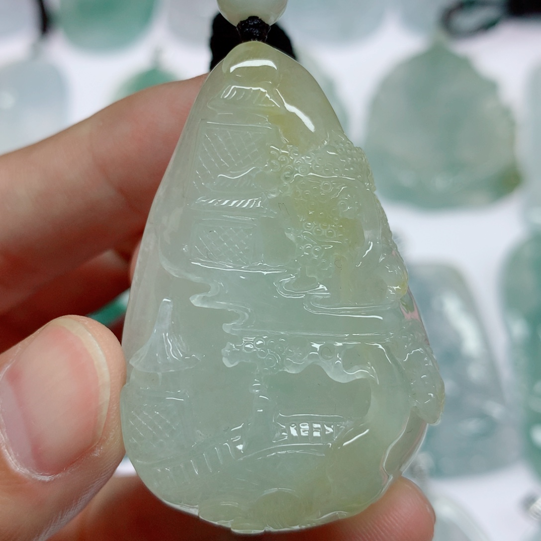 翡翠未镶嵌挂件山水牌