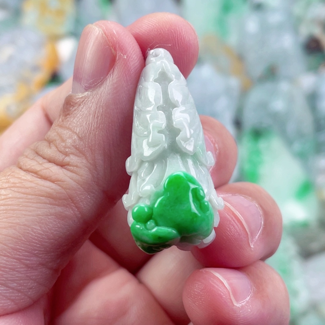 翡翠未镶嵌吊坠(不含链)