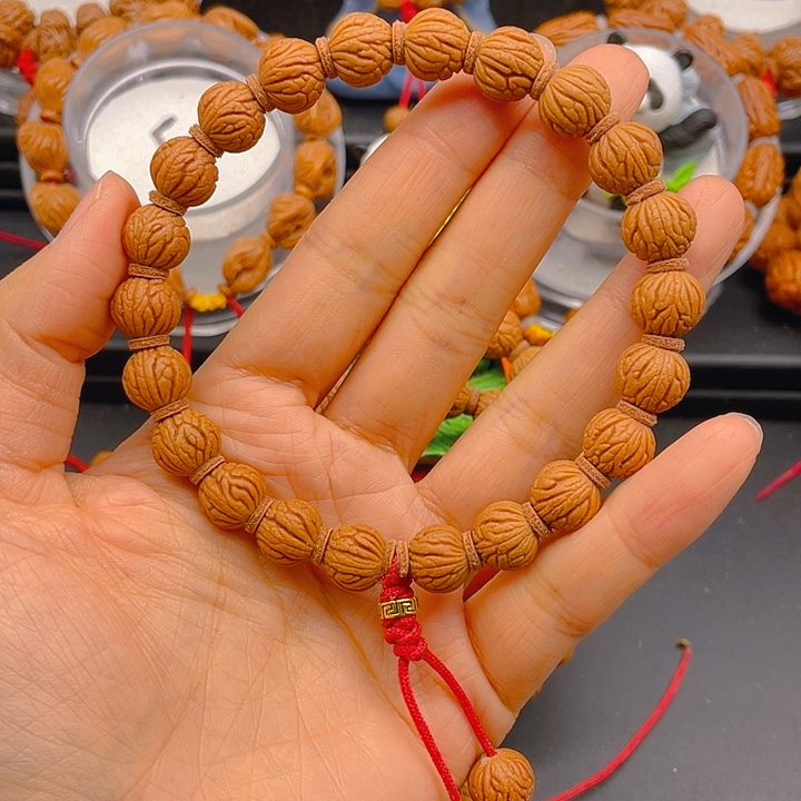 এ***ঞ桃核吊坠见健健康康平平安安2