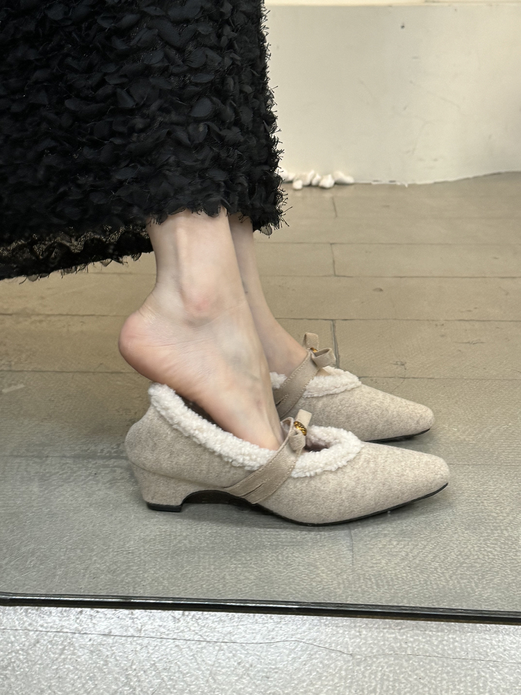 阿南儿~灰色毛毛鞋女外穿2025年冬法式温柔仙女风保暖玛丽珍鞋