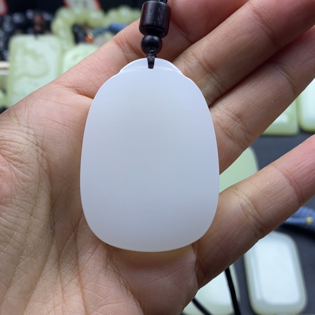 啊***n天然青海时尚无事牌