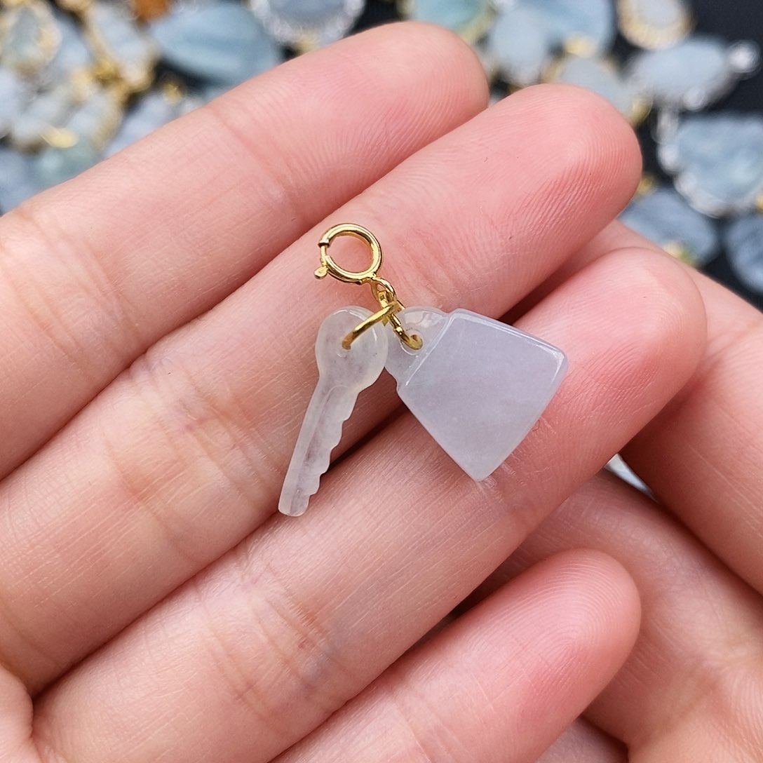 翡翠颈饰银S925镶嵌锁