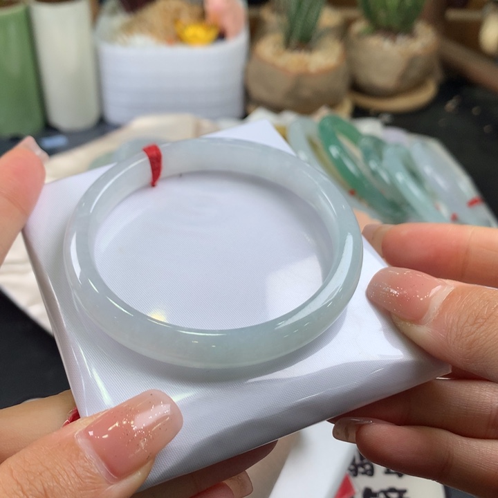 翡翠未镶嵌手镯58圈口