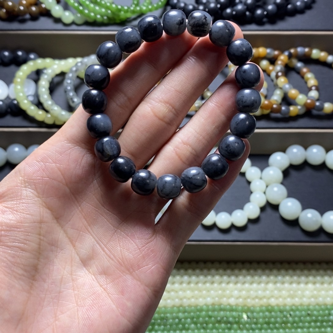 和田玉未镶嵌手链