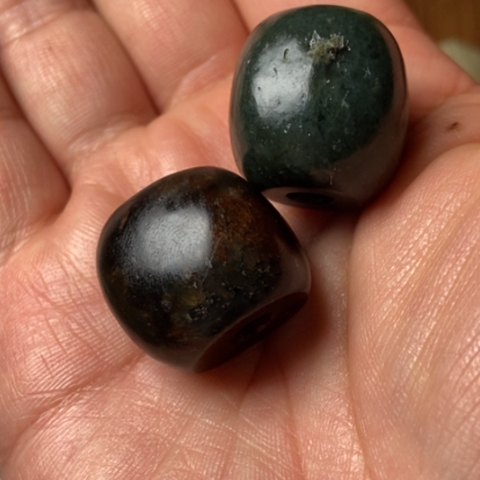 缤***缤玛瑙/玉髓未镶嵌珠子