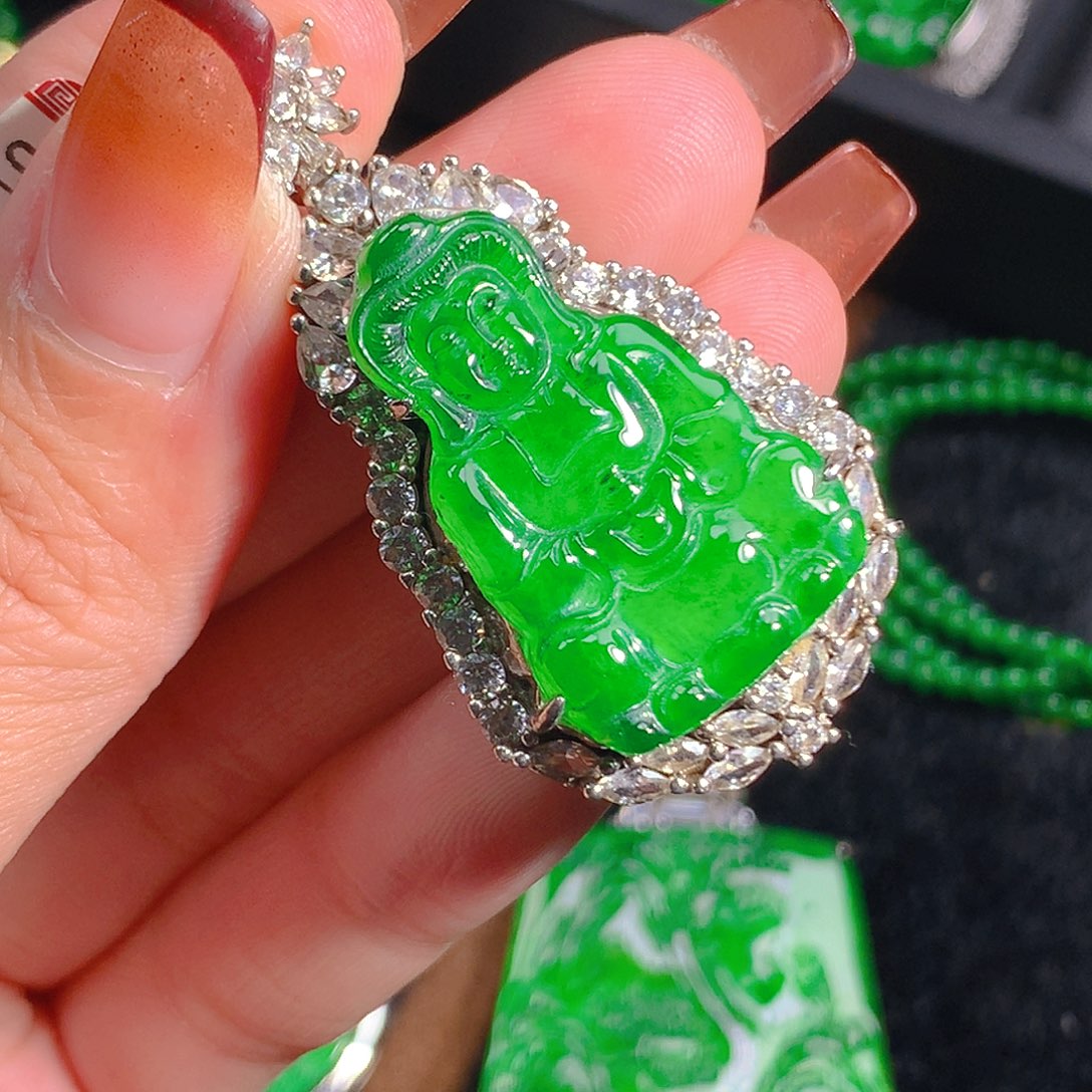 翡翠吊坠(不含链)未镶嵌