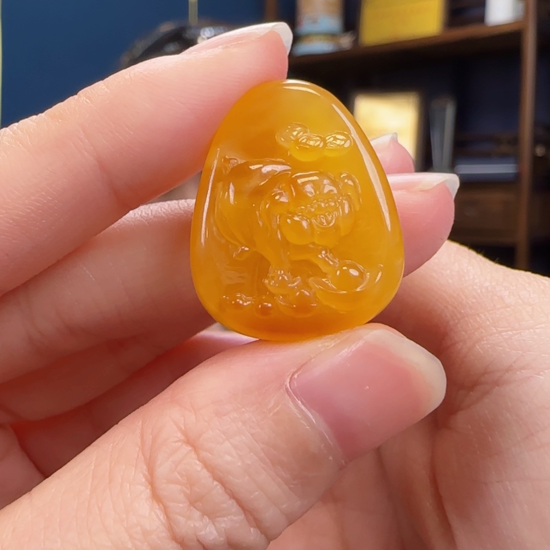 美***宿蜜蜡未镶嵌颈饰111111111