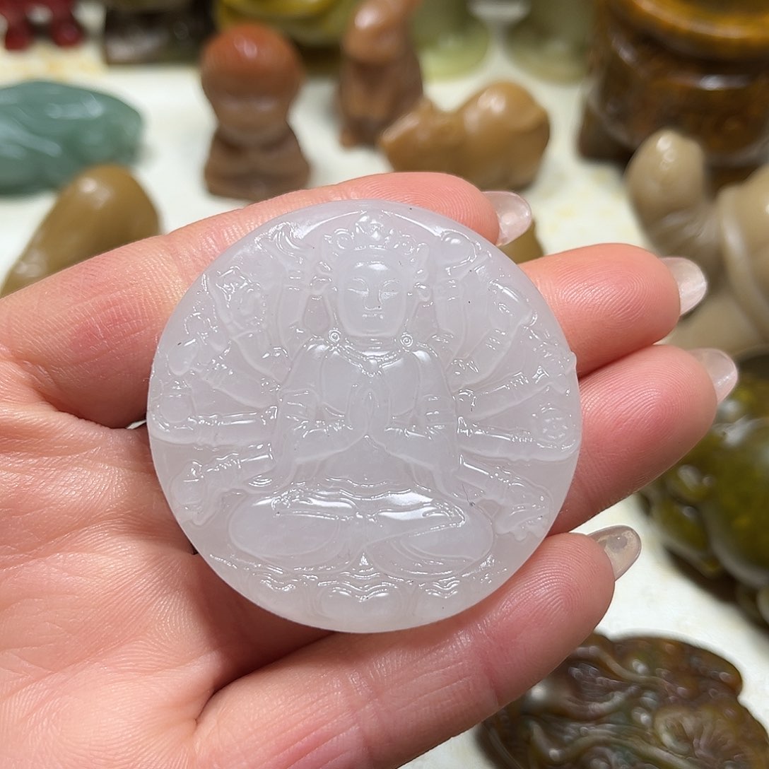 白玉菩提吊坠白玉菩提吊坠