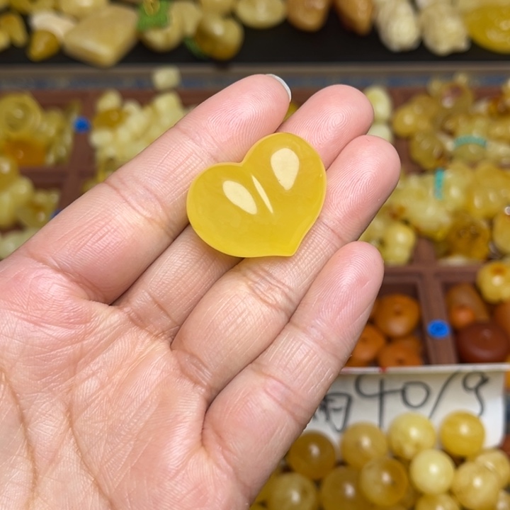 可***麻蜜蜡未镶嵌珠宝奇石天然蜜蜡屁桃