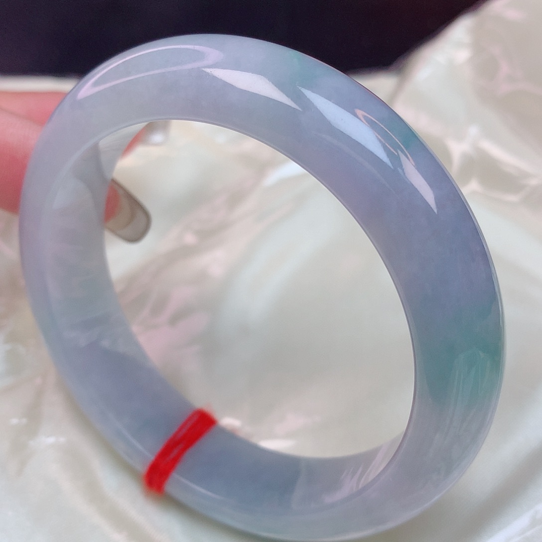 翡翠手镯未镶嵌56+ 翡翠手镯