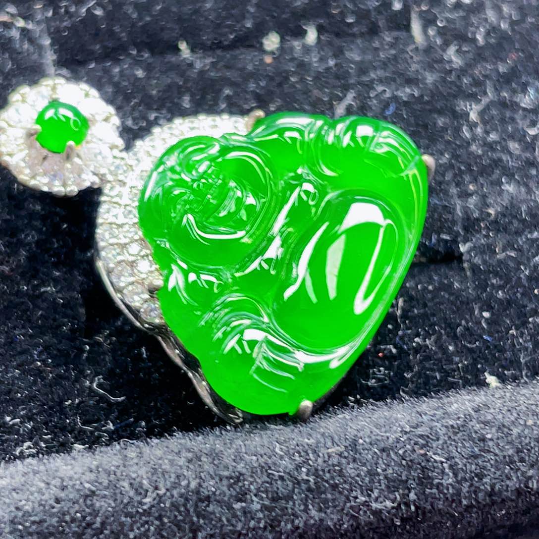 翡翠未镶嵌颈饰502