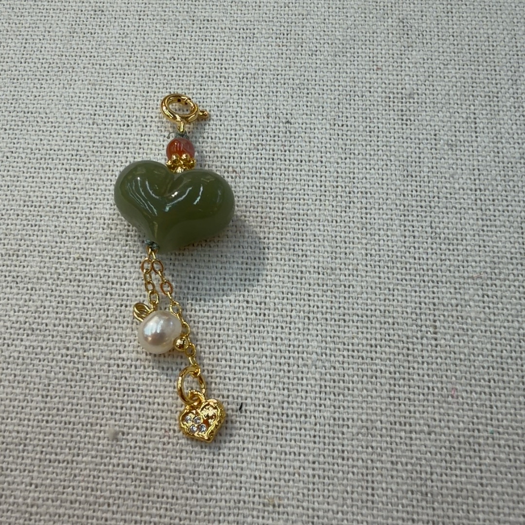 天然和田玉爱心桃心万能扣吊坠多样性发一手工可爱少女手作DIY