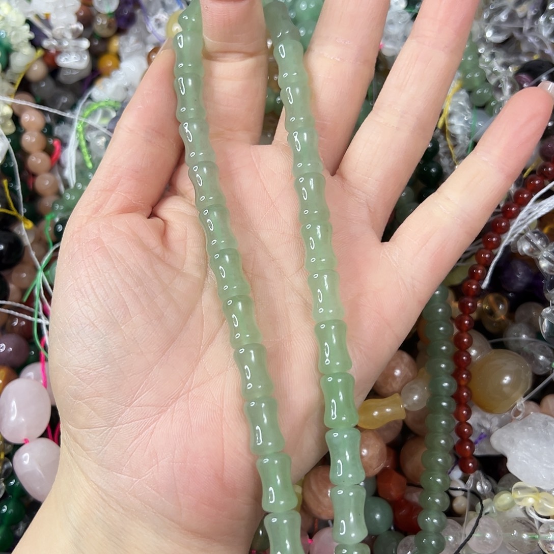 玛瑙/玉髓未镶嵌珠宝半成品，绿东陵竹节一条