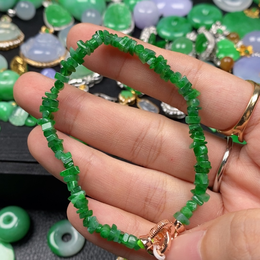 翡翠未镶嵌手链翡翠