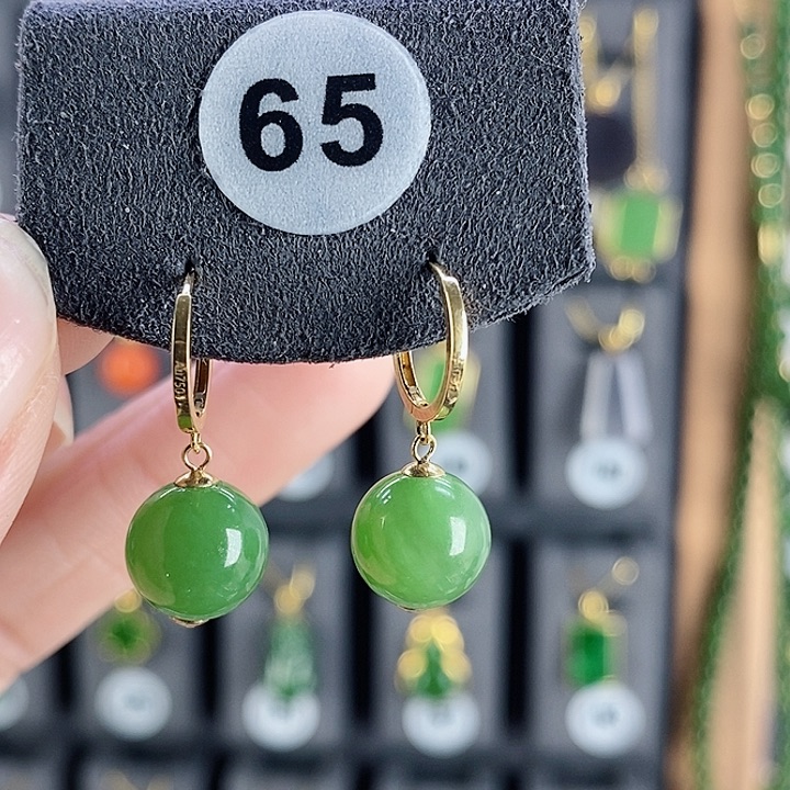 和田玉耳饰18K金镶嵌