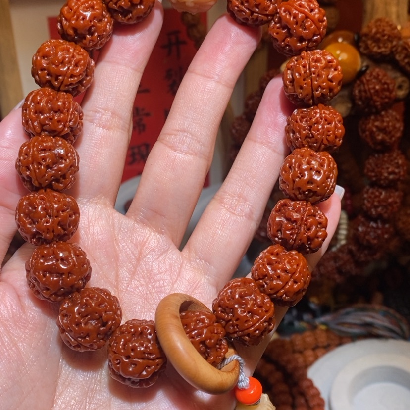 【闪购商品】金刚菩提手串17四瓣手持