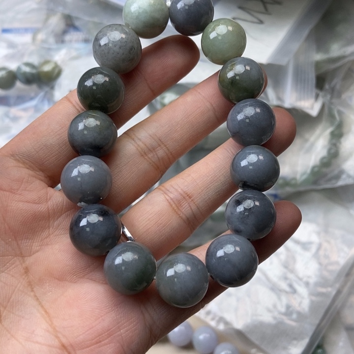 翡翠未镶嵌颈饰123