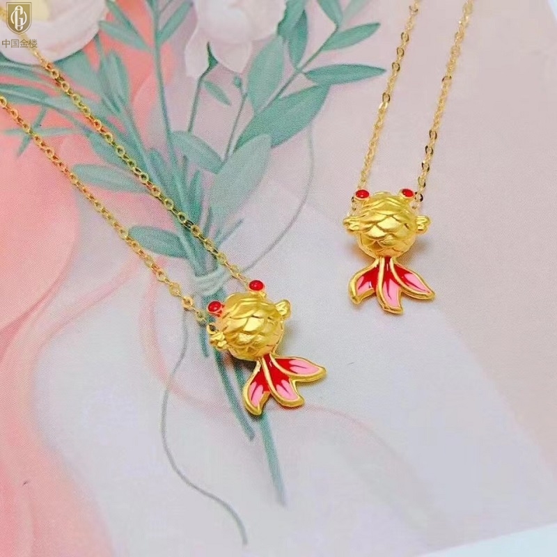 中国金楼5D足金吊坠小金鱼（附赠K金项链）