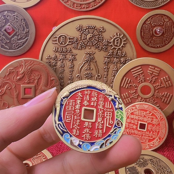 精品高货花钱护您万周全（现代工艺品