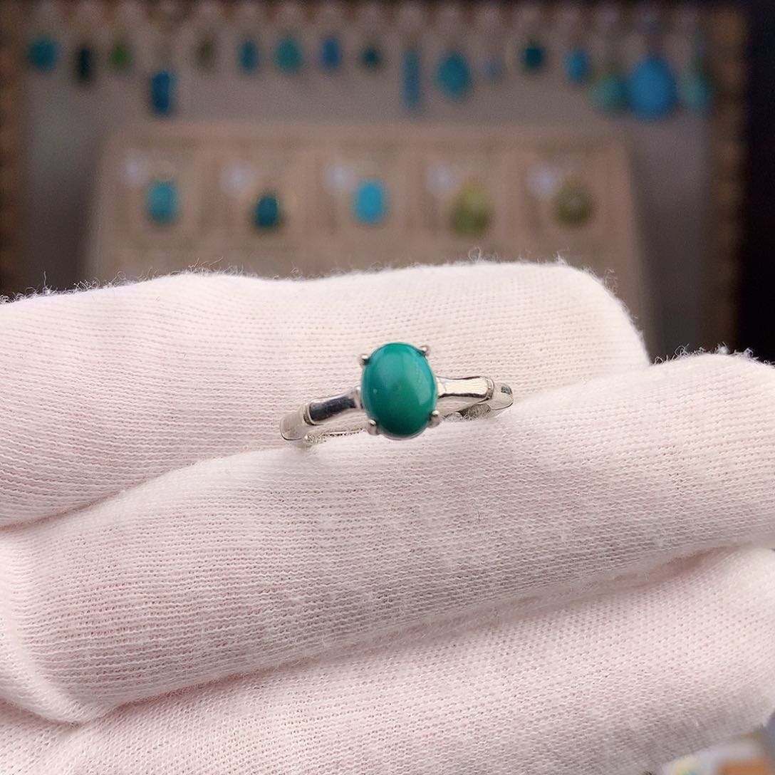 银S925镶嵌绿松石耳饰