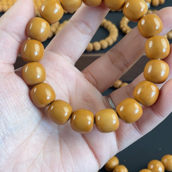 猴头核桃手串猴头